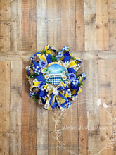 Load image into Gallery viewer, Hello Friends Blue and Yellow Spring Wreath with Daisies, Farmhouse Front Door Decor, Blue Gingham Floral Wreath