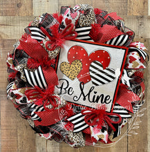 Load image into Gallery viewer, Valentine’s Day/Mardi Gras/St Patrick’s Wreath Class