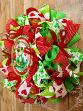 Load image into Gallery viewer, Valentine Frog Love Wreath – Red & Green Frog Valentine Door Wreath
