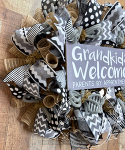 Grandkids Welcome Wreath – Black and White Deco Mesh Door Decor