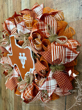 Load image into Gallery viewer, Texas Longhorn Deco Mesh Wreath
