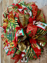 Load image into Gallery viewer, Merry Christmas Nutcrackers
