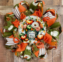 Load image into Gallery viewer, Welcome Fall Wreath with Pumpkins, Green and Orange Ribbons – Rustic Autumn Deco Mesh Wreath

