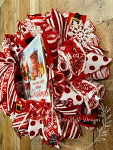 Load image into Gallery viewer, ’Twas the Night Before Christmas Santa Wreath – Red and White Christmas Door Decor
