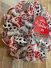 Load image into Gallery viewer, Happy Valentine’s Day

