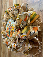 Load image into Gallery viewer, Fall Scarecrow
