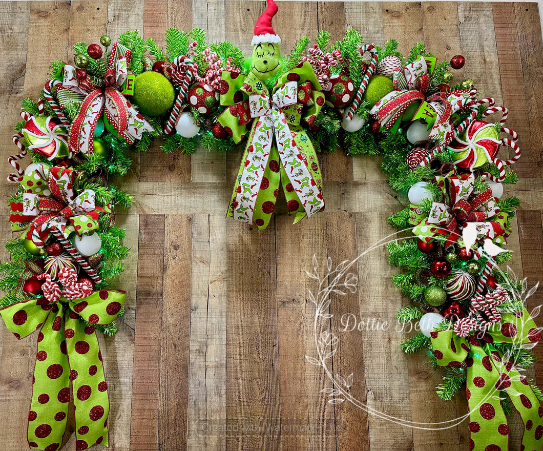 9 Foot Green Monster Garland w/Green Lights