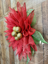Load image into Gallery viewer, Poinsettia Wreath
